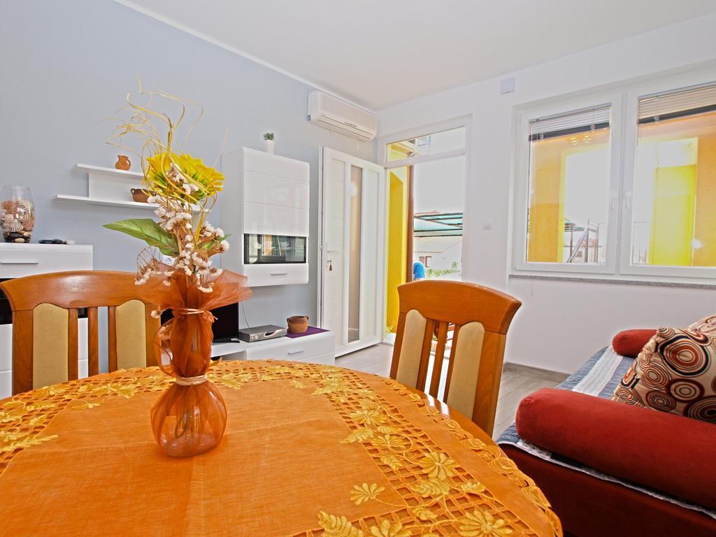 Apartment Snezana 1200 Fažana Dış mekan fotoğraf