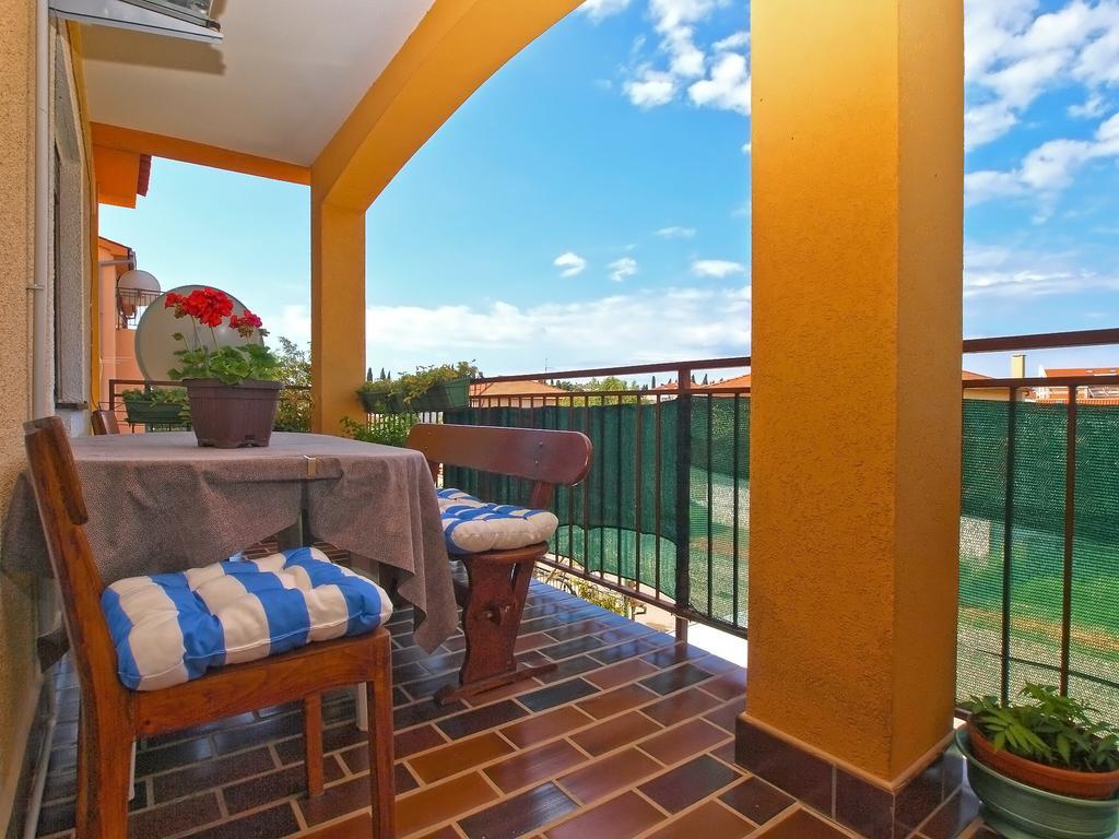 Apartment Snezana 1200 Fažana Dış mekan fotoğraf