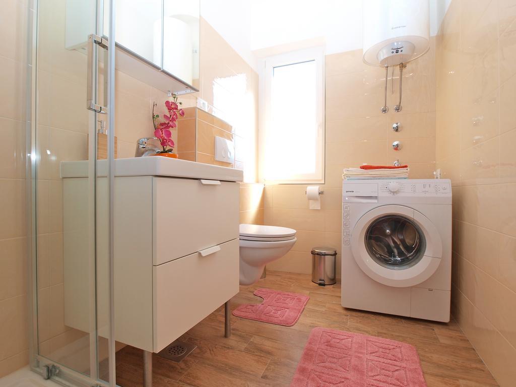 Apartment Snezana 1200 Fažana Dış mekan fotoğraf