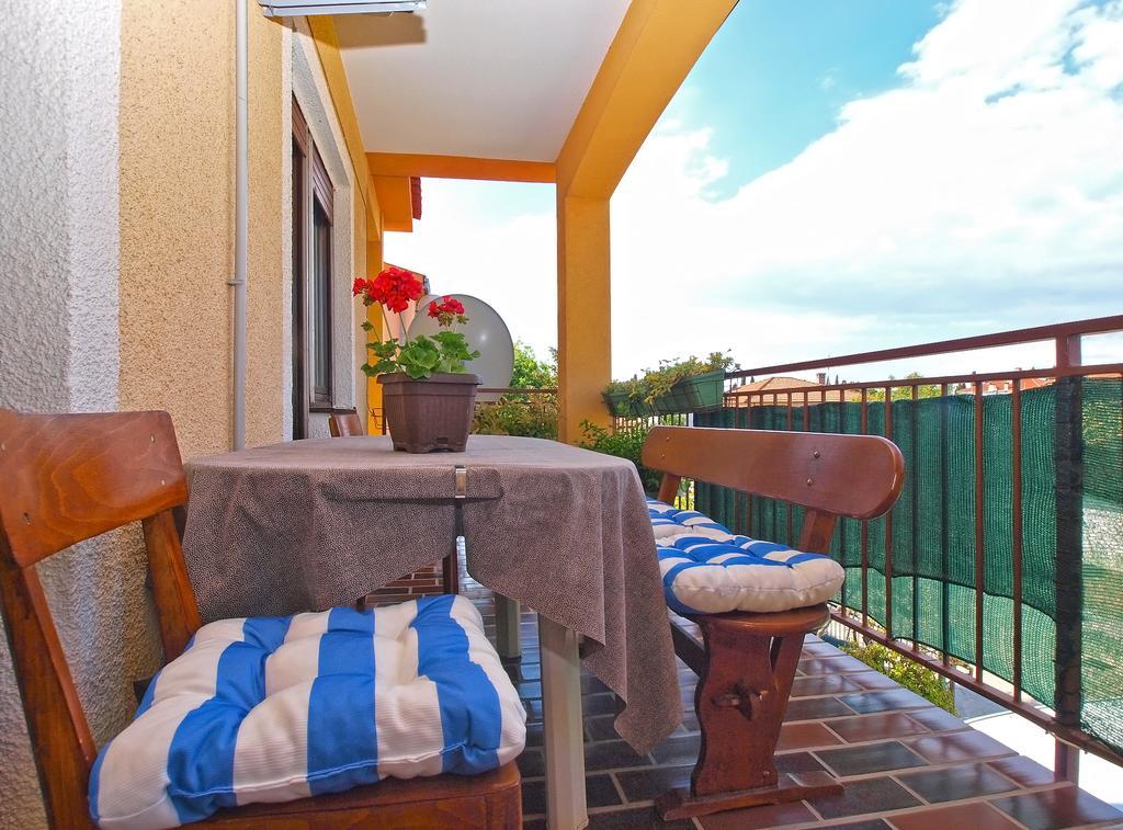 Apartment Snezana 1200 Fažana Dış mekan fotoğraf